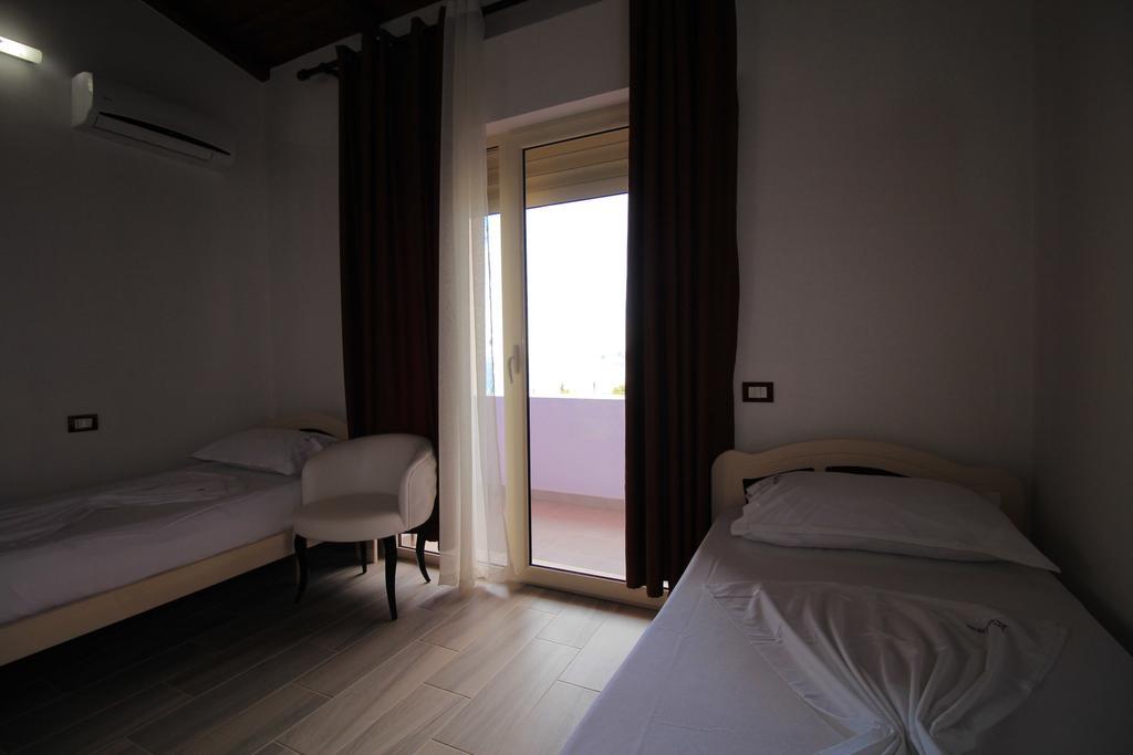 דרמי Hotel Keisa מראה חיצוני תמונה
